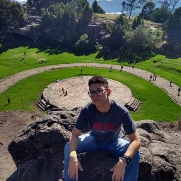 Meet your Posher, Daniel - Picture 1 of 1